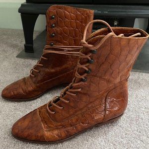 Vintage Joan & David faux alligator ankle boots lace up 6.5